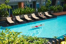 Swimming Pool Fairfield by Marriott Bali Kuta Sunset Road