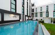 Swimming Pool 2 Blu Monkey Hub & Hotel Ranong