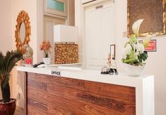 Lobby 6 OYO 3986 Just 11 Boutique Residence Syariah