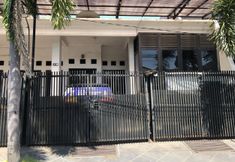 Exterior 5 OYO 3966 Jemur Residence Syariah