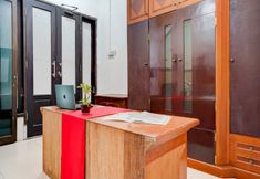 Lobby 6 OYO 4006 Gajah Mada Trim Syariah