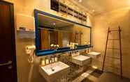 In-room Bathroom 7 Villa Teras Bhumi