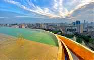 Swimming Pool 3 Dolce by Wyndham Hanoi Golden Lake