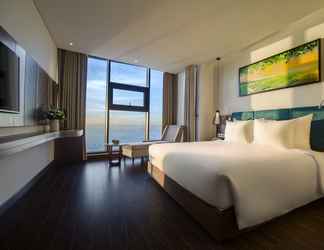 Bangunan 2 Maximilan Danang Beach Hotel - Buy Now Stay Later