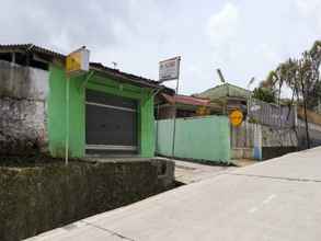 Bangunan 4 SPOT ON 90003 Villa Tawang