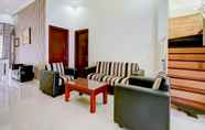 Lobby 7 OYO 90006 Griya Dieng Family Syariah