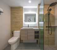 Phòng tắm bên trong 5 COSI Krabi Ao Nang Beach (SHA Plus+)