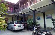 Bên ngoài 3 Watukarung Sackstone Guesthouse