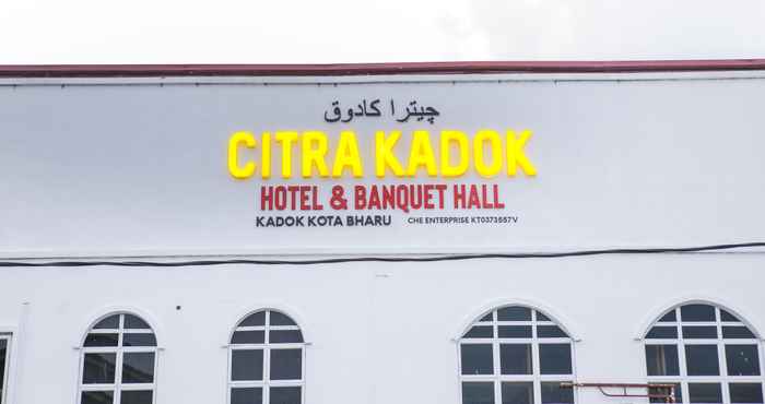 Exterior OYO 90115 Citra Kadok Hotel & Banquet Hall