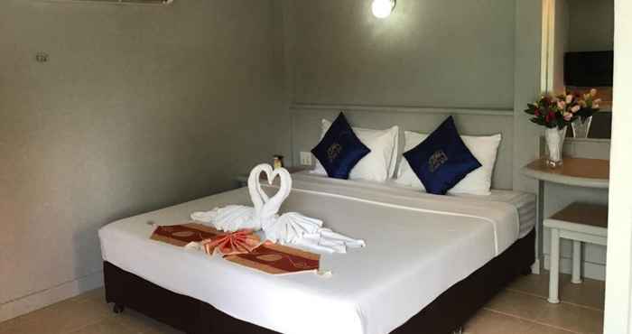 ห้องนอน Patong Legend Hotel 