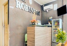 Lobby 5 OYO 90002 Wisma Robinson