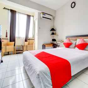 Bedroom1OYO 90042 Emerald Towers,Toko & Kost'an Rizky飯店