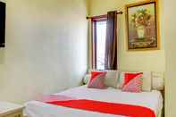 Bilik Tidur OYO 90019 Nana Guest House