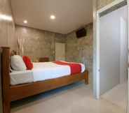Bedroom 3 OYO 522 Waaina Resort