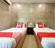 Bedroom 7 OYO 522 Waaina Resort
