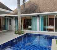 Swimming Pool 3 Areeca Mahogany Zone SHA+