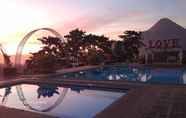 Swimming Pool 5 Blessing Hills Family Resort & Hotel