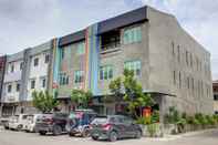 Luar Bangunan OYO 90114 Home Rest Hotel