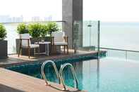 Swimming Pool OZO George Town Penang