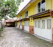 Exterior 2 Hotel Kayu Manis