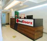 Lobby 4 RedDoorz Plus @ San Marcelino Malate