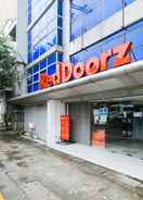 EXTERIOR_BUILDING RedDoorz Plus @ San Marcelino Malate