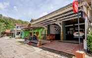 Luar Bangunan 4 OYO 90051 Guest House Parangtritis