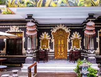 Sảnh chờ 2 Bali 85 Beach Inn