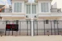 Luar Bangunan OYO 3512 Golden White House