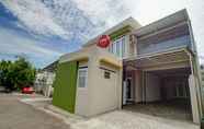 Exterior 4 OYO 90059 Shakilla Home Cianjur