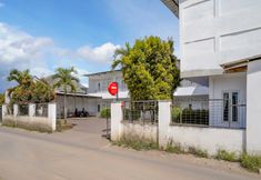 Luar Bangunan 3 OYO 90086 Pondok Tasyiq Guest House Syariah