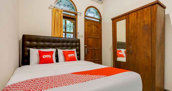 Phòng ngủ OYO 90095 Indah Homestay Syariah