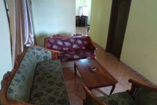 大廳 OYO 90097 Homestay Sinta Ndani Putri