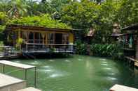 Kolam Renang Viewdoi Art and Resort