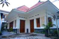 Exterior Griyo Kulo Syariah Solo