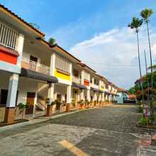 Exterior 4 Puri Ayu Hotel Purwakarta