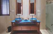 In-room Bathroom 4 ARTORIA Villas Bali