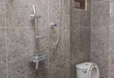 客室内バスルーム 4 Thalia Homestay