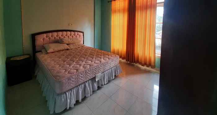 Kamar Tidur Hotel Dianti Bengkulu