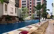 Common Space 4 Espana Condo 1 Bedroom Pool View