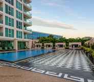 Kolam Renang 2 City Garden Tower Condominium By Somphong