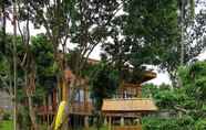 Bangunan 3 Little Bee House