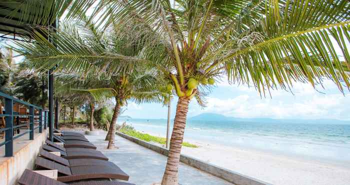 Bên ngoài Quyet Thang Doc Let Hotel & Beach