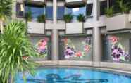 Kolam Renang 6 I Pavilion Hotel Phuket (SHA Plus+)