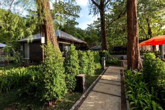 Exterior 4 Khaolak Wanaburee Resort