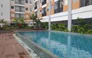 Kolam Renang 3 Mirta Student Castle Apartment