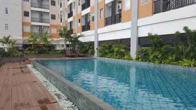 Swimming Pool 4 Mirta Student Castle Apartment