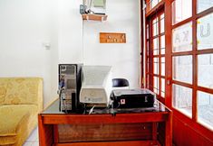 Lobi 6 OYO 90840 Teratai Residence