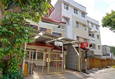 Bangunan 4 OYO 90840 Teratai Residence