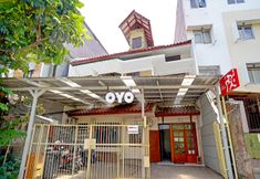 Bangunan 2 OYO 90840 Teratai Residence